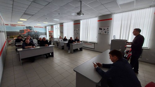 Типовые ошибки при обслуживании и эксплуатации тракторов КИРОВЕЦ и как их избежать